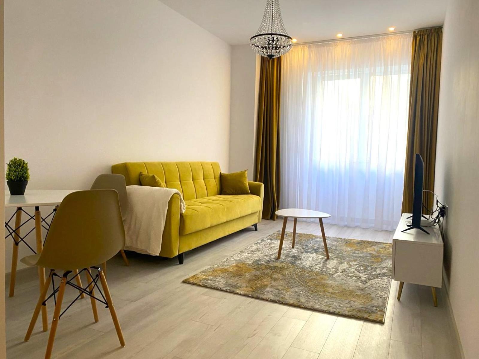 Yamaluxe Apartments - Heart & Soul With Lovely Colours Bucharest Exterior photo